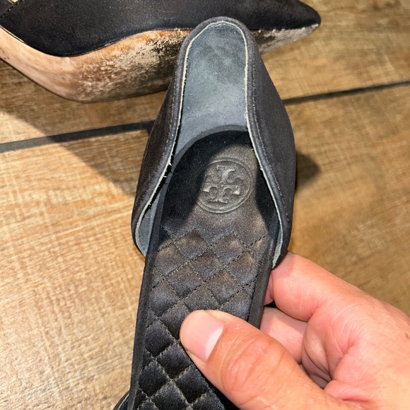 Tory Burch Black Crystal Bow Pointed-Toe Women's Heels Sz 7 1/2 - Picture 11 of 16